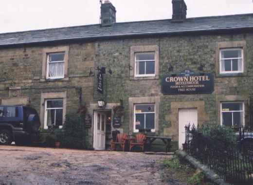 Crown @ Middlesmoor 3 Feb 01.jpg (29495 bytes)