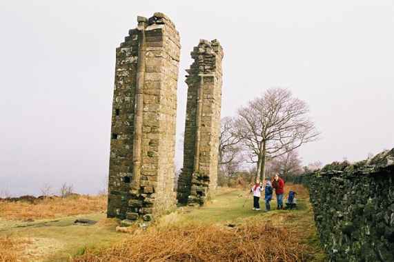 Yorkes Folly.jpg (31188 bytes)